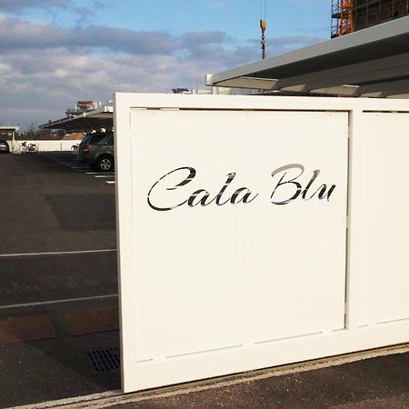 Cala Blu Residence Con Piscina-Centralissimo Lido Di Jesolo Exterior foto