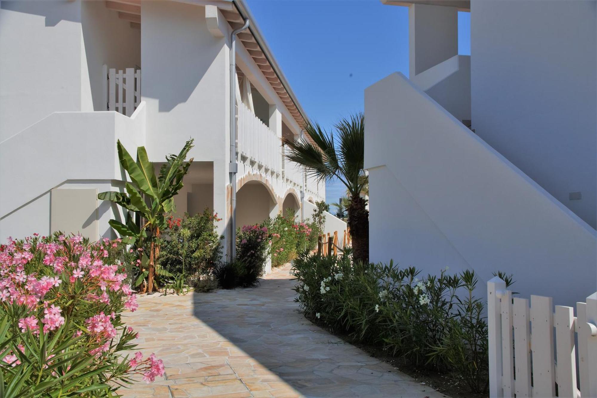 Cala Blu Residence Con Piscina-Centralissimo Lido Di Jesolo Exterior foto